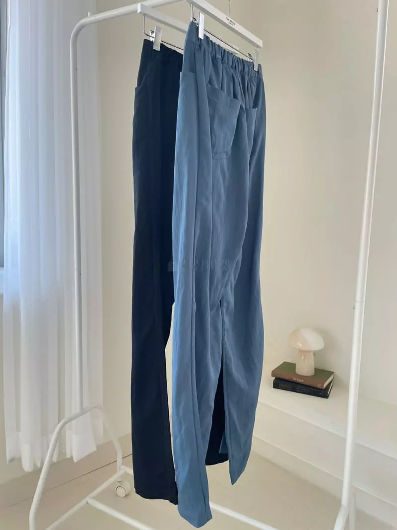 Charlotte - Korean Women Fashion - #womensfashion - Routine Banding Pants