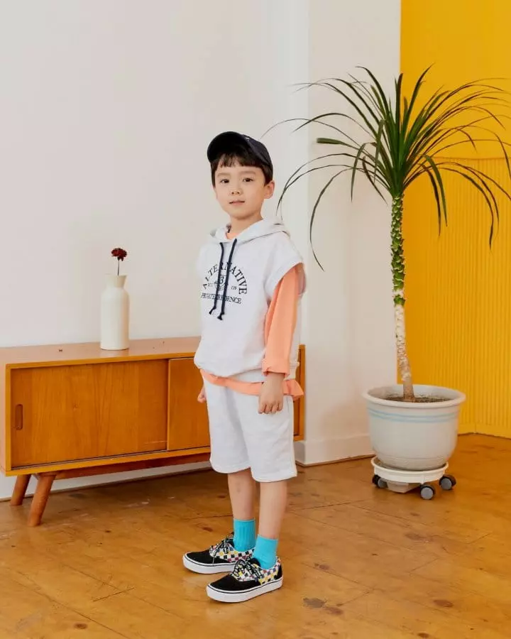Commencer - Korean Children Fashion - #kidzfashiontrend - Hoody Vest Top Bottom Set - 4