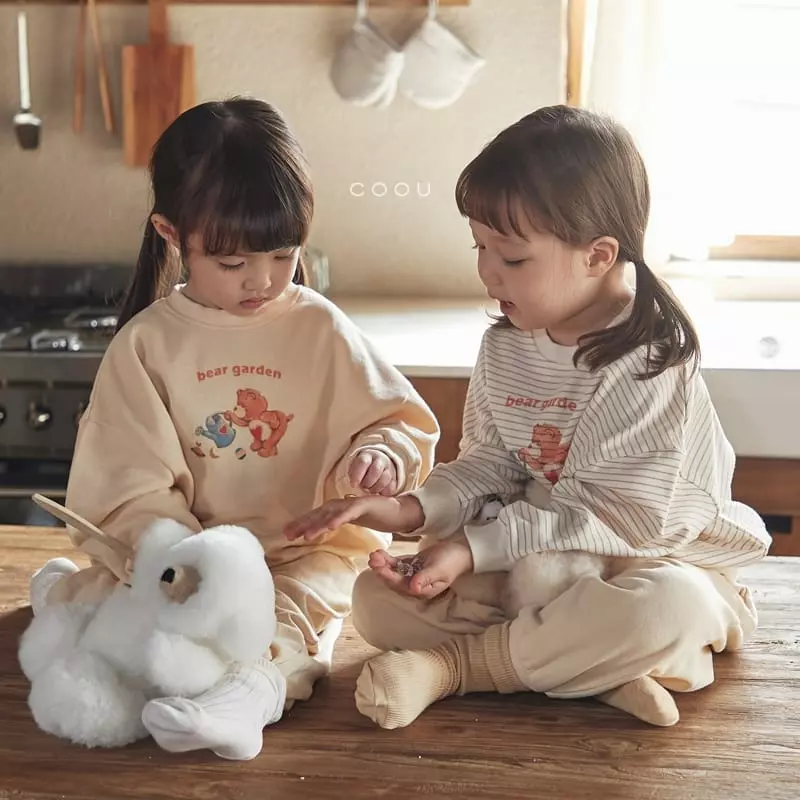 Coou - Korean Children Fashion - #magicofchildhood - Bear Garden Sweatshirt - 4