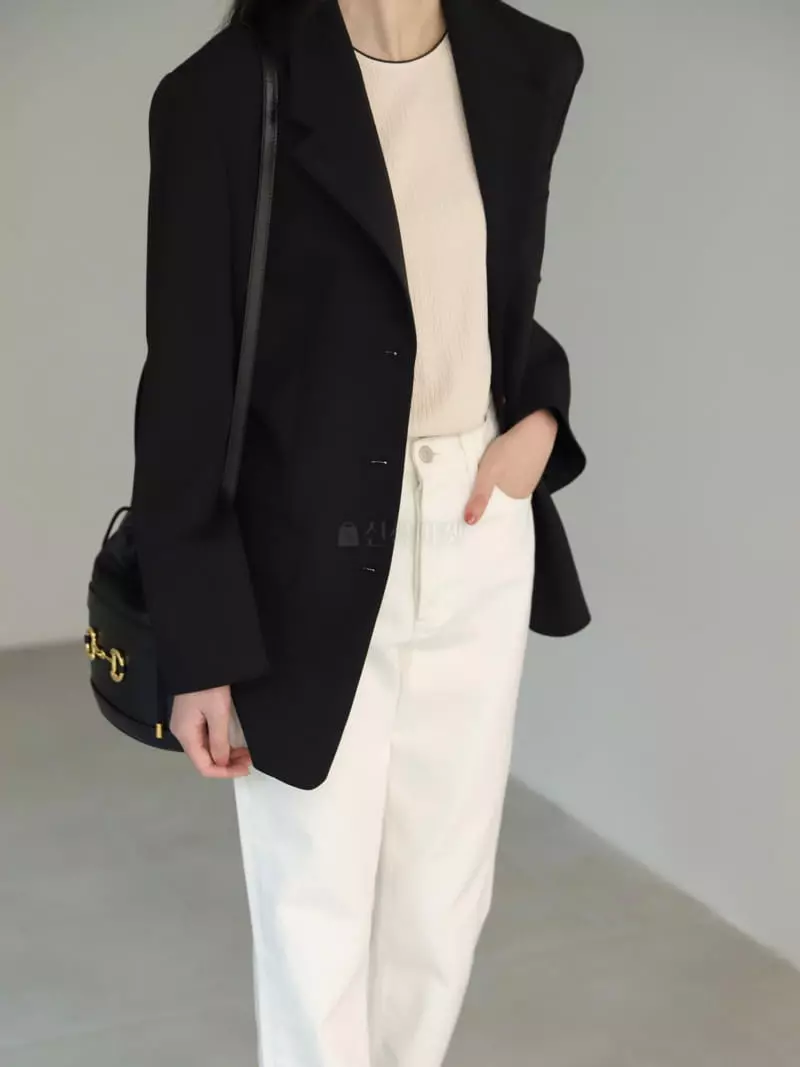 Cullum - Korean Women Fashion - #momslook - Cherry Jacket - 2
