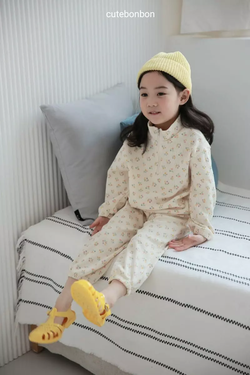 Cutebonbon - Korean Children Fashion - #discoveringself - Flower Waffle Top Bottom Set