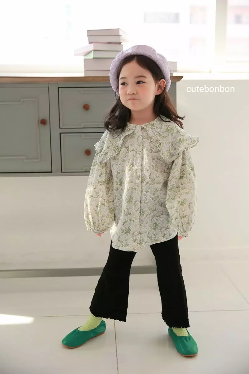 Cutebonbon - Korean Children Fashion - #kidsshorts - Frill Big Collar Blouse - 9