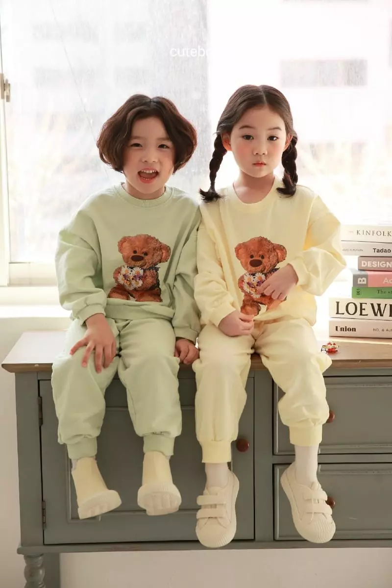Cutebonbon - Korean Children Fashion - #littlefashionista - Bear Flower Top Bottom Set - 3