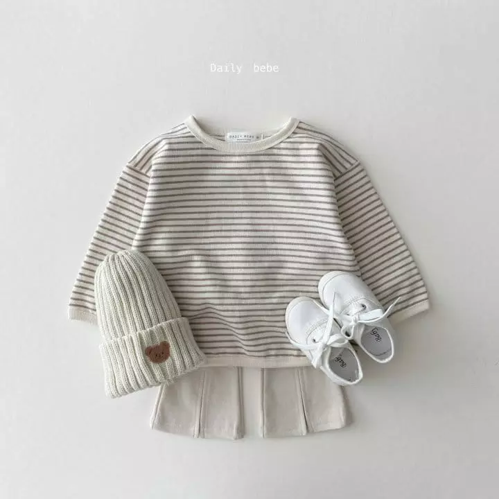 Daily Bebe - Korean Children Fashion - #kidzfashiontrend - Spring Slit Bootscut Pants - 10