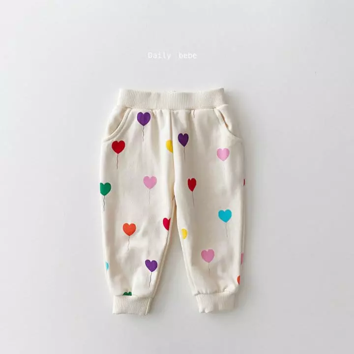Daily Bebe - Korean Children Fashion - #todddlerfashion - Hear Balloonn Top Bottom Set - 2