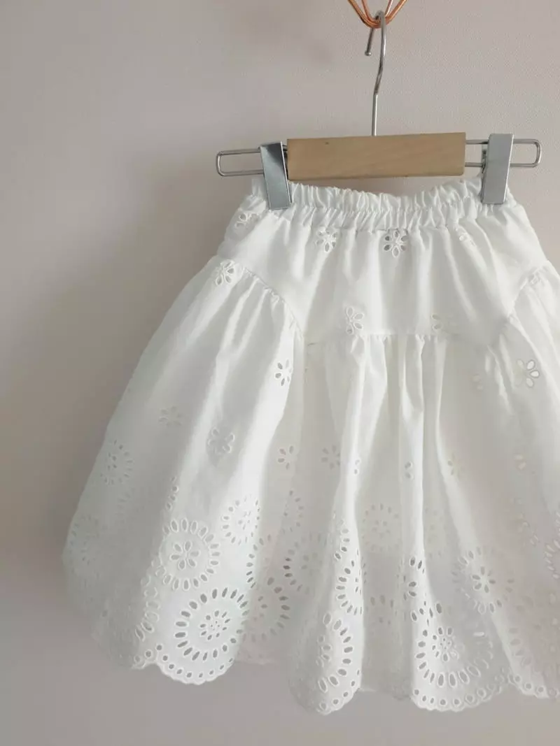 Eclair - Korean Children Fashion - #kidsshorts - Eyelet Skirt - 2