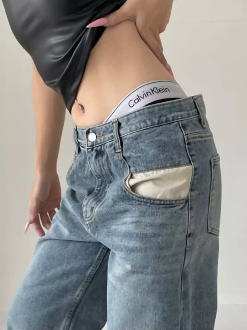 Eden - Korean Women Fashion - #restrostyle - Big Pocket Wide Pants - 2