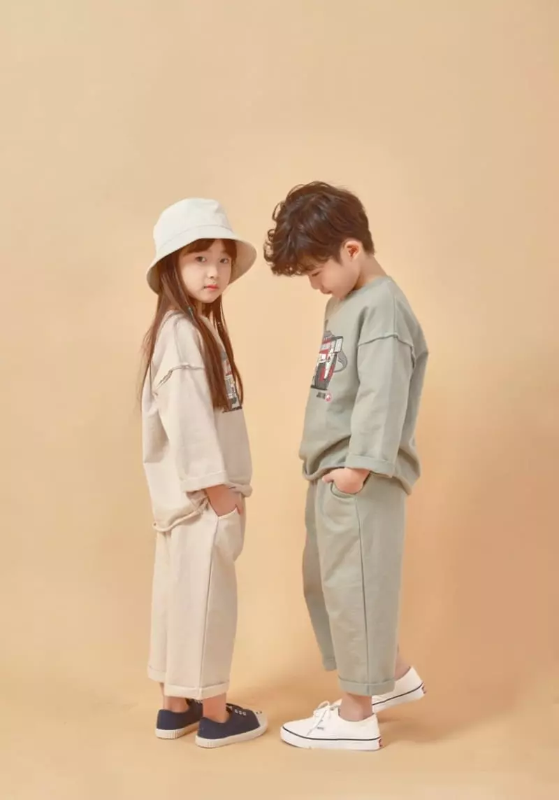 Fashion King - Korean Children Fashion - #kidzfashiontrend - Jurassic Roll-up Top Bottom Set - 7