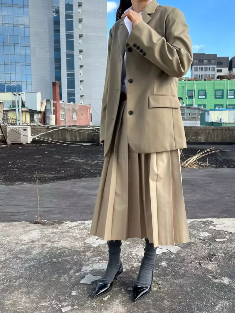 Fav - Korean Women Fashion - #pursuepretty - Low Single Jacket - 4