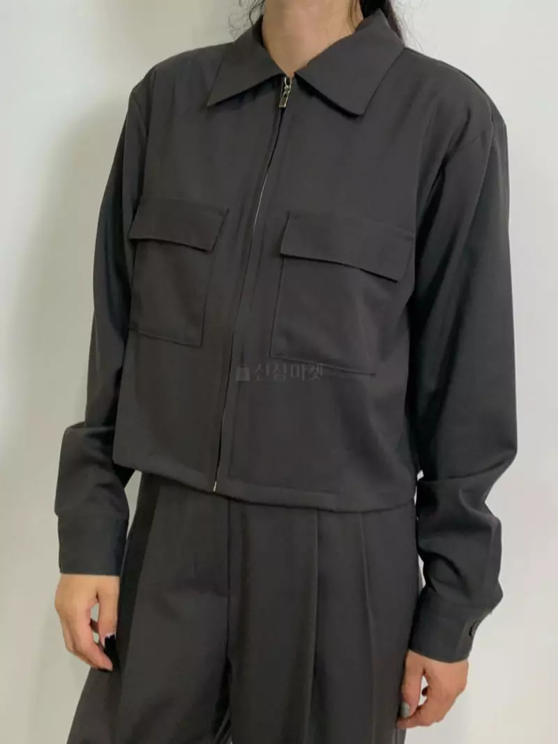 Fav - Korean Women Fashion - #vintageinspired - Leme Crop Zipper Jacket - 3