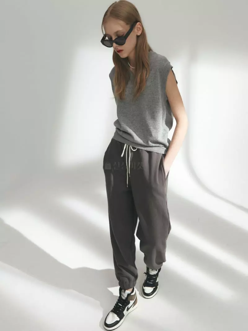 Fave - Korean Women Fashion - #momslook - Most Jogger Pants - 3