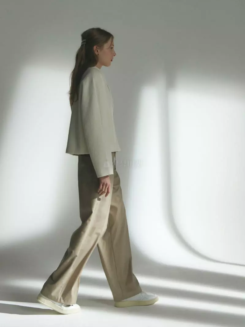 Fave - Korean Women Fashion - #momslook - Stark Banding Pants