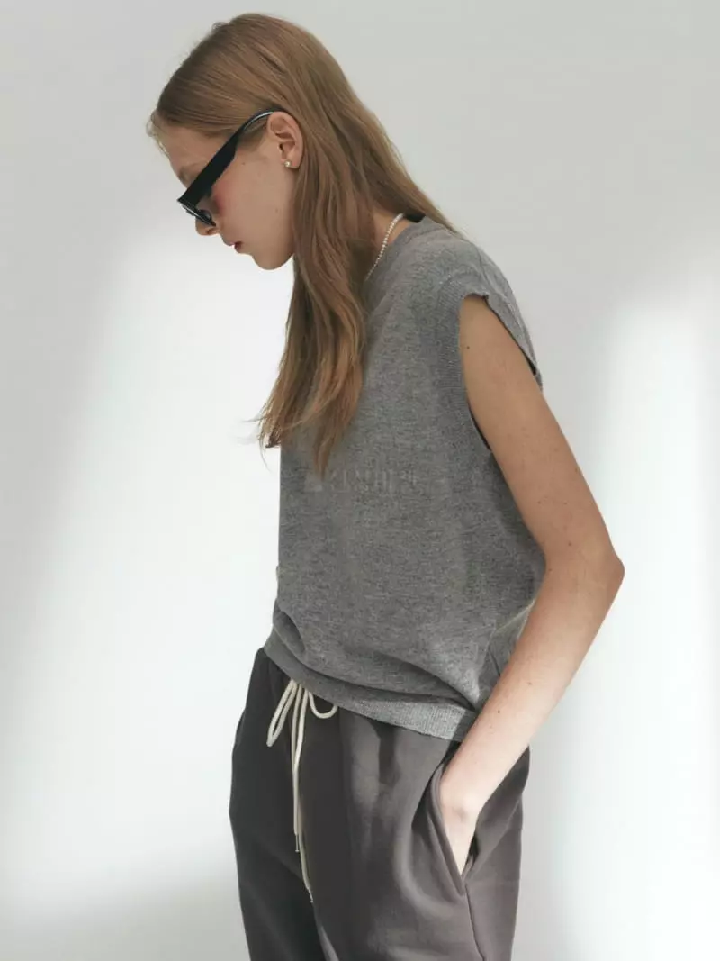 Fave - Korean Women Fashion - #vintagekidsstyle - Soul Knit Vest