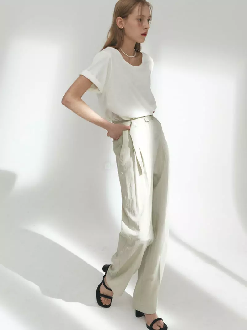 Fave - Korean Women Fashion - #womensfashion - U-neck Tee - 3