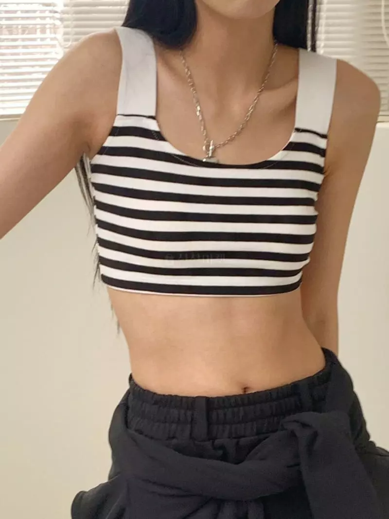Feffer - Korean Women Fashion - #momslook - Color Sleeveless Tee - 4
