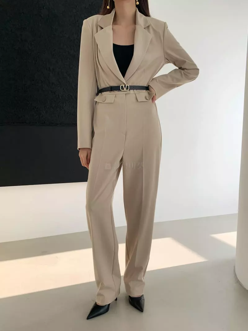 Feffer - Korean Women Fashion - #womensfashion - Peak Jumpsuit (belt set)