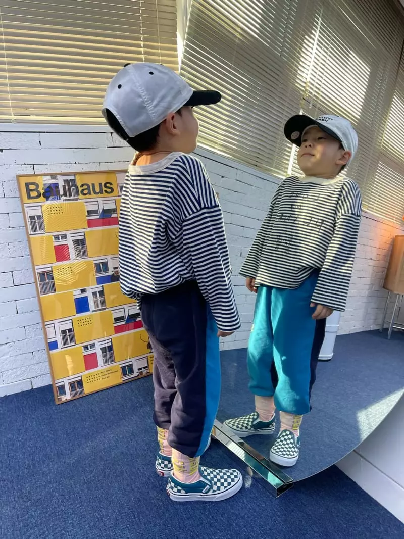 Fine Studio - Korean Children Fashion - #designkidswear - Love Stripes Tee - 5