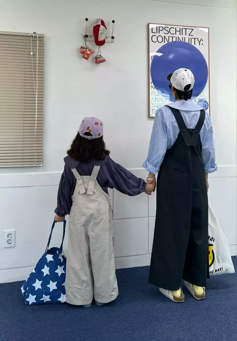 Fine Studio - Korean Children Fashion - #kidzfashiontrend - Bio Dungarees Pants with Mom - 5