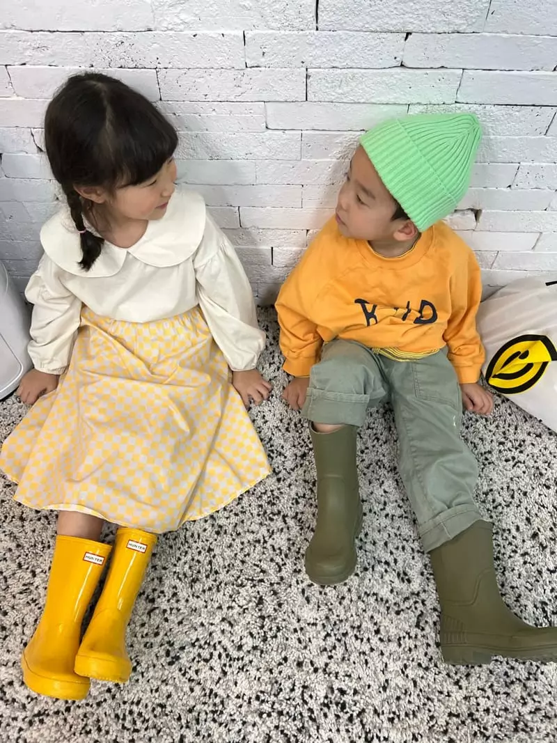 Fine Studio - Korean Children Fashion - #todddlerfashion - Bold Sweatshirt - 2