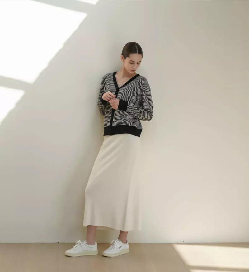 Floaty - Korean Women Fashion - #momslook - Mir Knit Long Skirt - 12