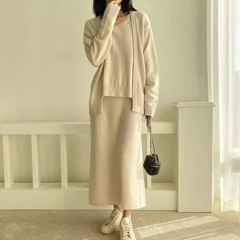 Floaty - Korean Women Fashion - #restrostyle - Mir Knit Long Skirt