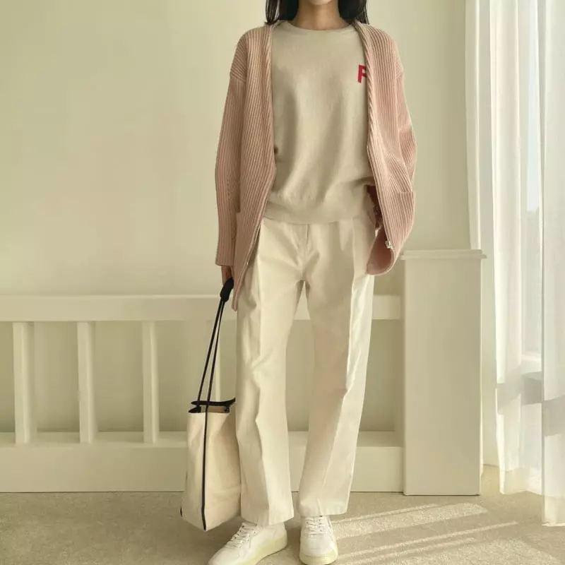 Floaty - Korean Women Fashion - #romanticstyle - Poby No Collar Zip-Up Knit Cardigan