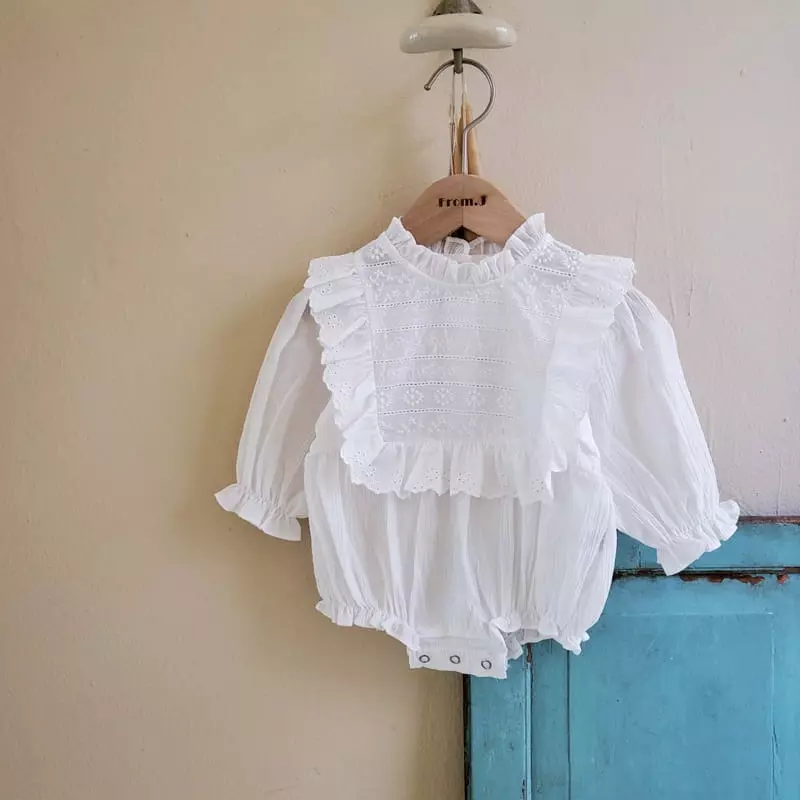 From J - Korean Baby Fashion - #babyboutique - Eba Lace Bodysuit - 2