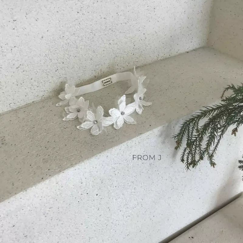 From J - Korean Baby Fashion - #babyboutiqueclothing - Flower Hairband - 2