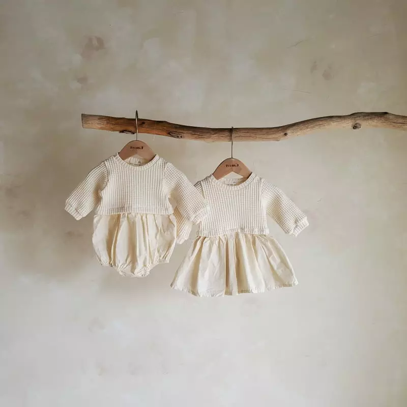 From J - Korean Baby Fashion - #babygirlfashion - Croiffle Bodysuit