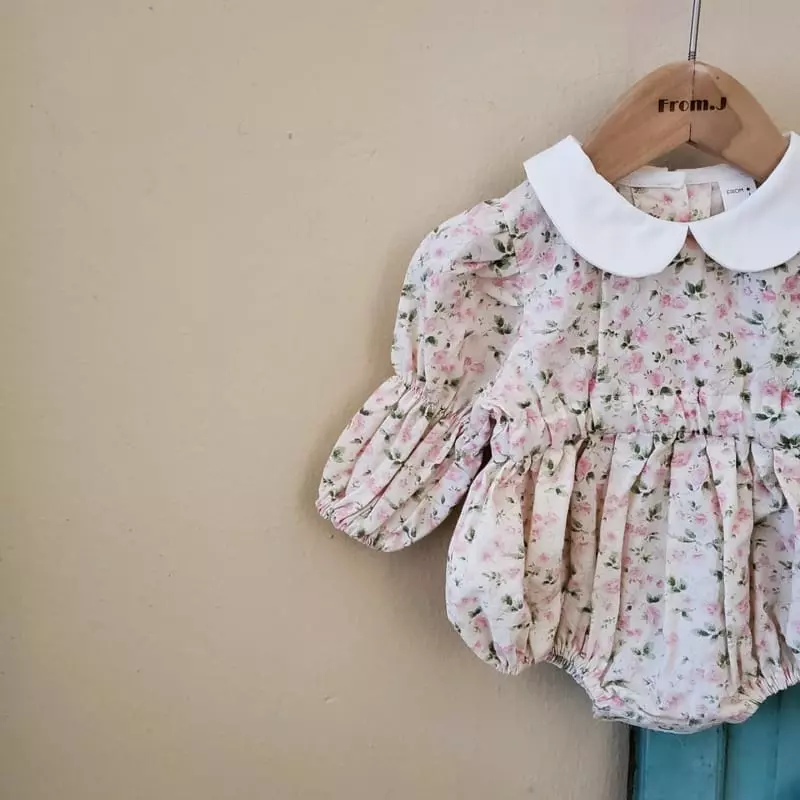 From J - Korean Baby Fashion - #babygirlfashion - Vely Collar Bodysuit - 11