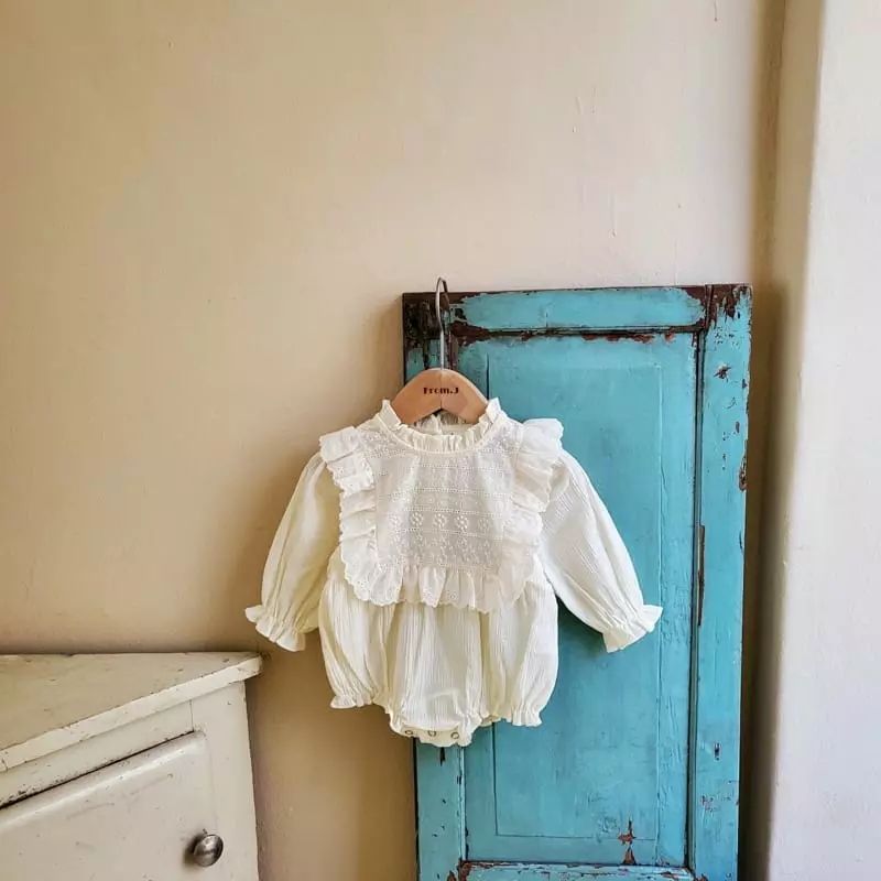 From J - Korean Baby Fashion - #babygirlfashion - Eba Lace Bodysuit - 8