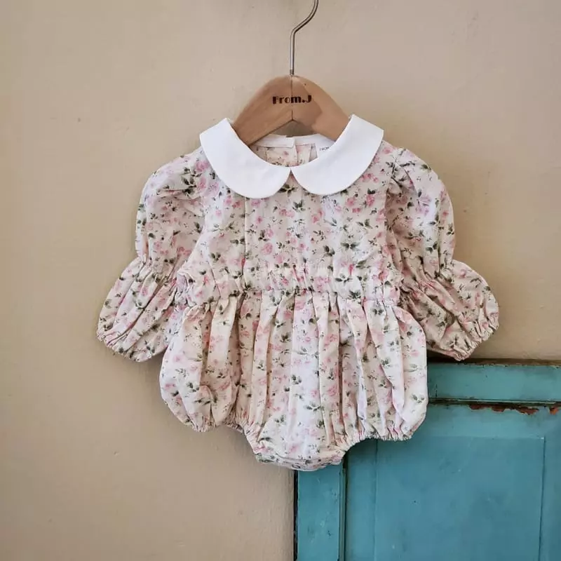 From J - Korean Baby Fashion - #babylifestyle - Vely Collar Bodysuit - 12