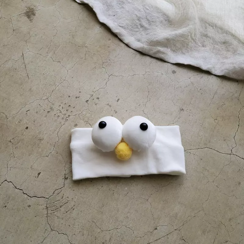 From J - Korean Baby Fashion - #babylifestyle - Big Eyes Hairband
