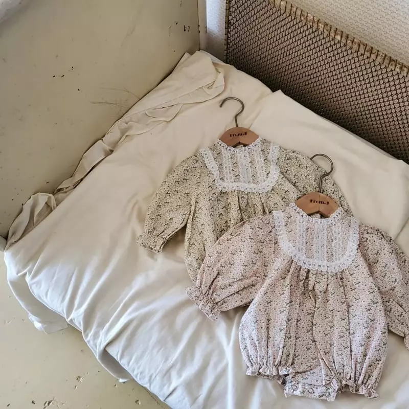 From J - Korean Baby Fashion - #babyoninstagram - Daisy Bodysuit - 11