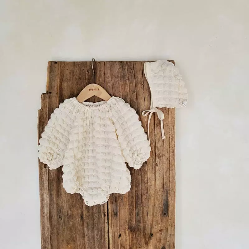 From J - Korean Baby Fashion - #babyoninstagram - Waffle Bodysuit with Bonnet - 9