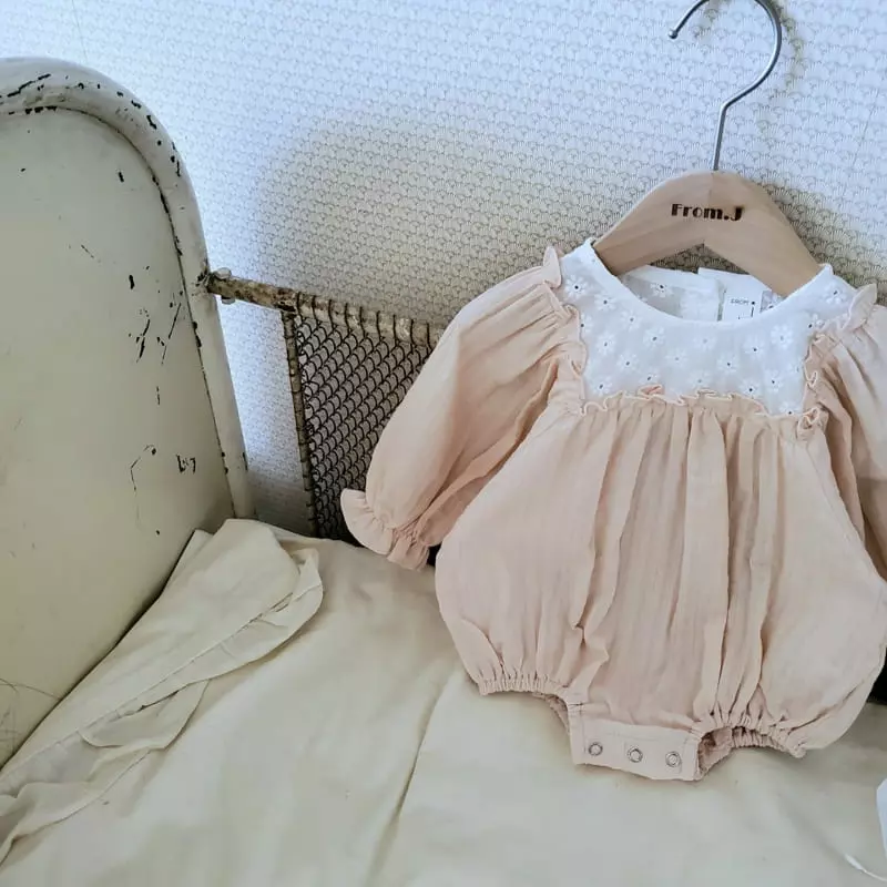 From J - Korean Baby Fashion - #babywear - Maybe Bodysuit - 5