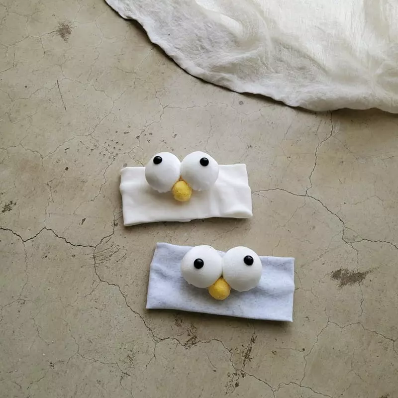 From J - Korean Baby Fashion - #babywear - Big Eyes Hairband - 6
