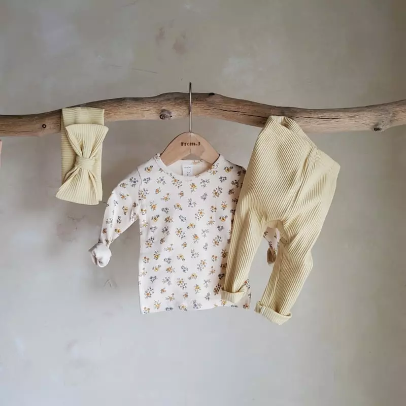 From J - Korean Baby Fashion - #babywear - Rora Flower Bebe Easywear with Ribbon Hairband