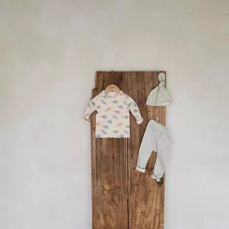 From J - Korean Baby Fashion - #onlinebabyboutique - Dino Easywear with Bonnet - 3