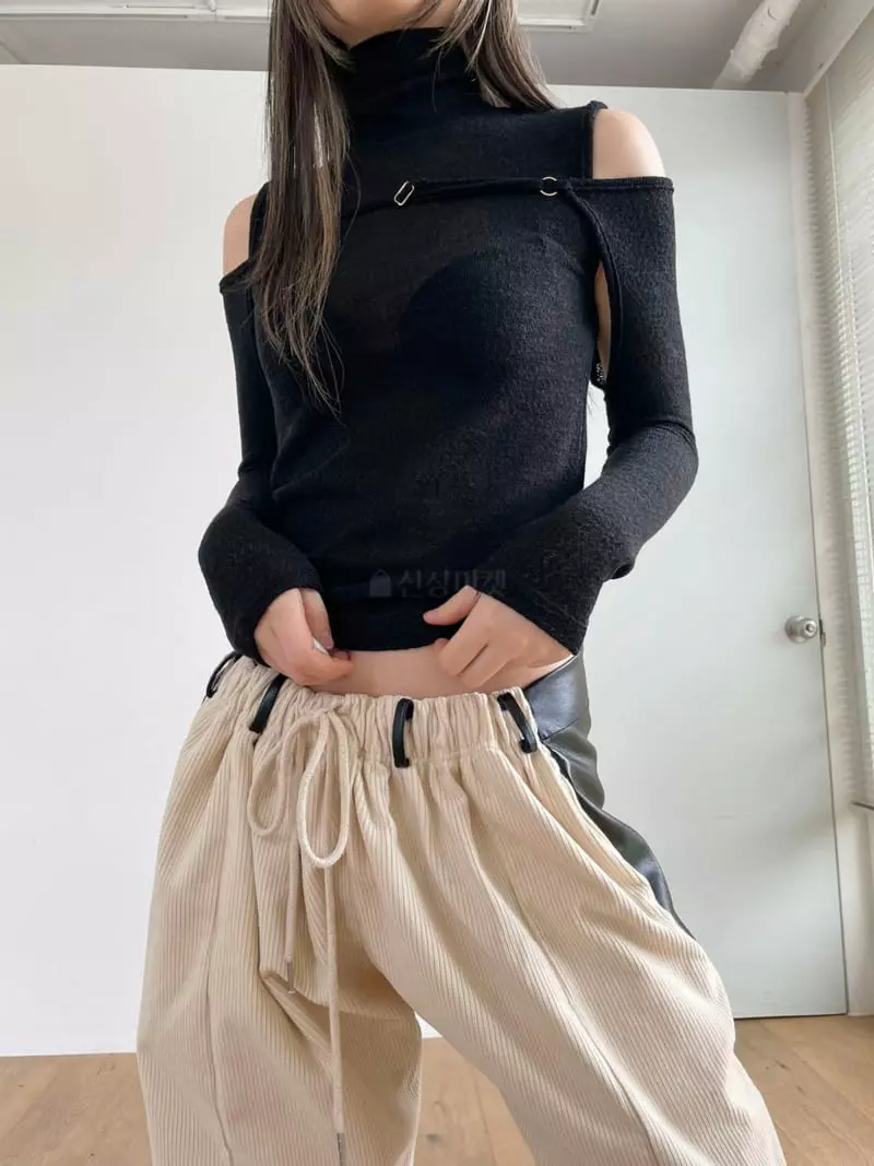 Gateless - Korean Women Fashion - #womensfashion - MOS Turtleneck SET - 4