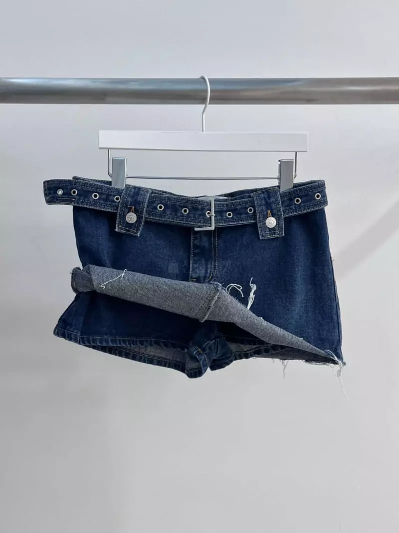 Gateless - Korean Women Fashion - #thelittlethings - Micro Pants - 4