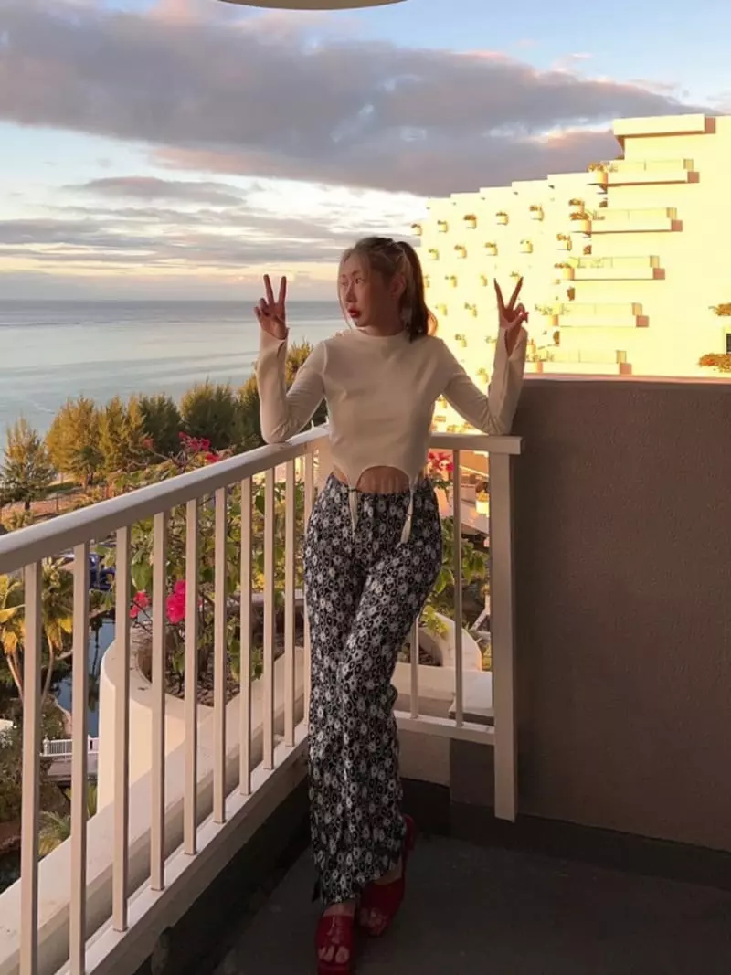 Gateless - Korean Women Fashion - #restrostyle - Flower Pants - 3