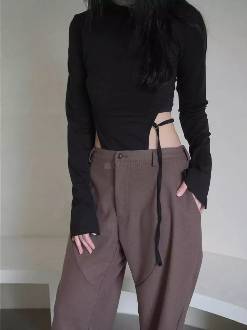 Gateless - Korean Women Fashion - #vintageinspired - Line Off Tee - 3