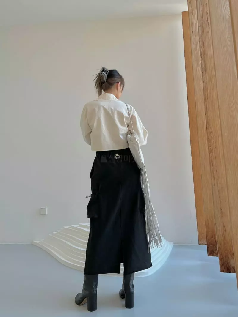 Gateless - Korean Women Fashion - #momslook - Pocket Long Skirt - 4
