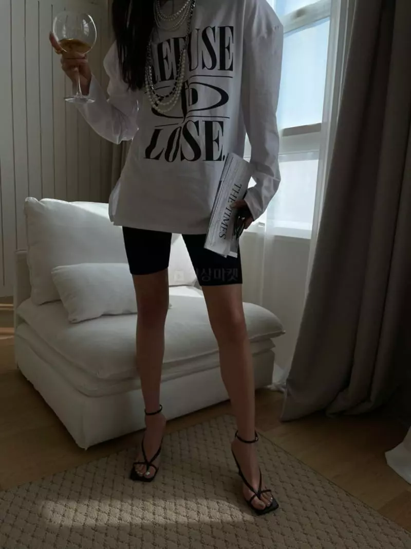Gentlewoman - Korean Women Fashion - #momslook - Rose Tee