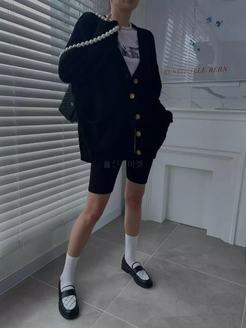 Gentlewoman - Korean Women Fashion - #restrostyle - Loose Cardigan - 2