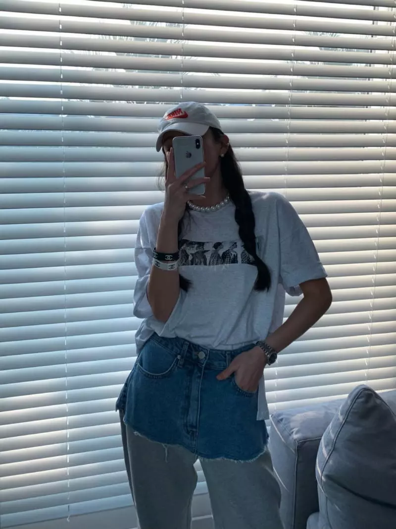 Gentlewoman - Korean Women Fashion - #restrostyle - Life Tee - 4