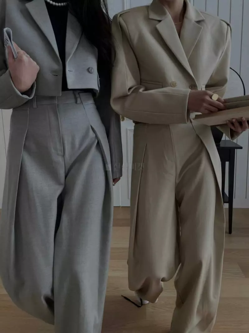 Gentlewoman - Korean Women Fashion - #womensfashion - Villian Short Jacket