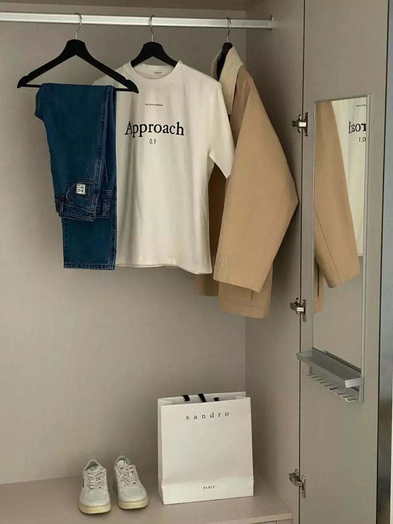 Glow Approach - Korean Women Fashion - #momslook - Tee - 2