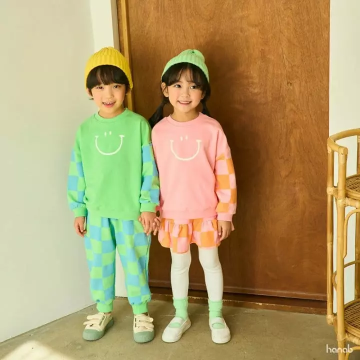 Hanab - Korean Children Fashion - #kidsshorts - Square Smile Top Bottom Set - 5